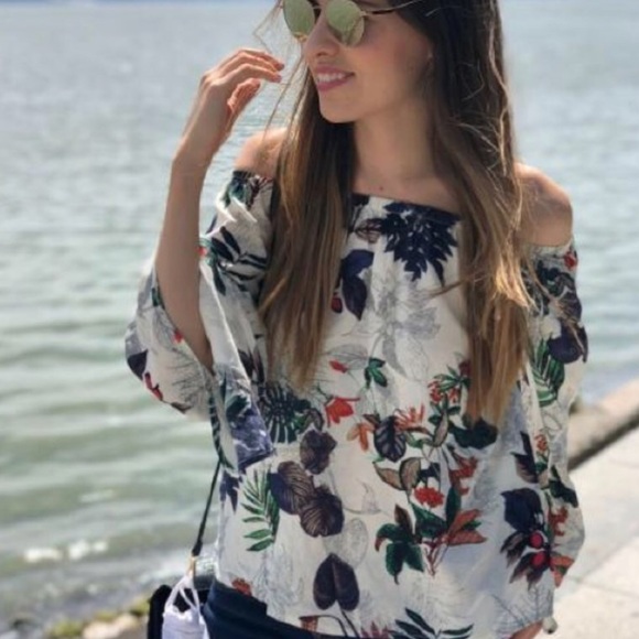 🍃 HP • Boutique | Floral Off The Shoulder Top - Picture 4 of 4